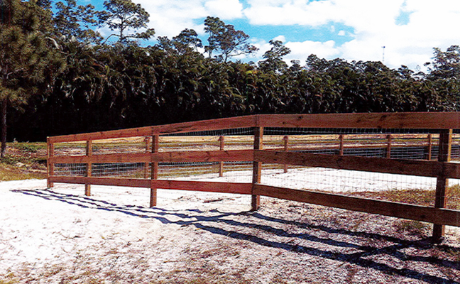 Three Rail equestrian fence jupiter florida