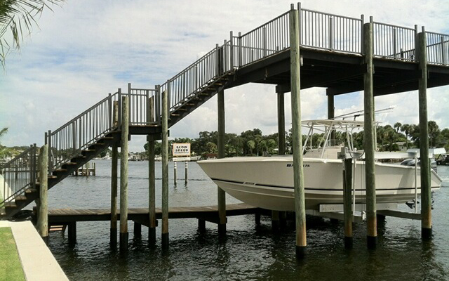 Aluminum Rails on Boat Dock fort Lauderdale florida