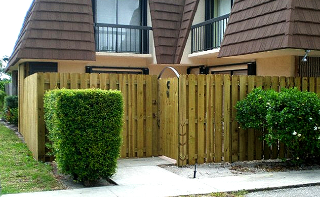 shadow box wood fence martin county florida