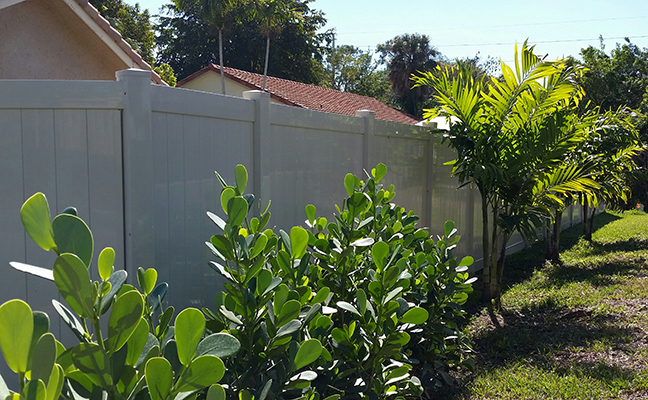 PVC fencing west palm beach florida